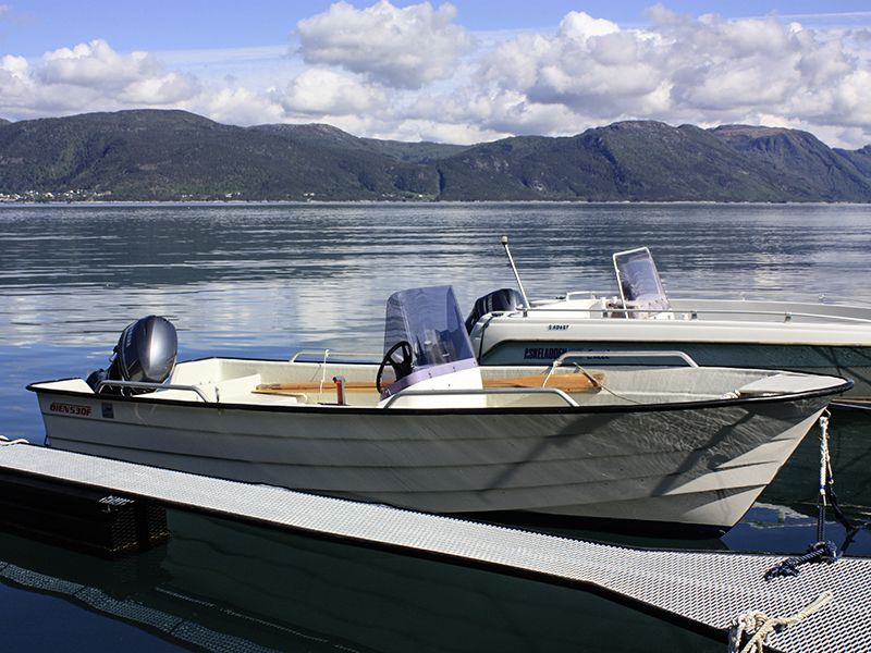 Angelreisen Norwegen Boote 41401-41403 Sognefjord Ferienhäuser Boote 18 Fuß / 30 PS, 4-Takt, E-Start, Echolot, Kartenplotter