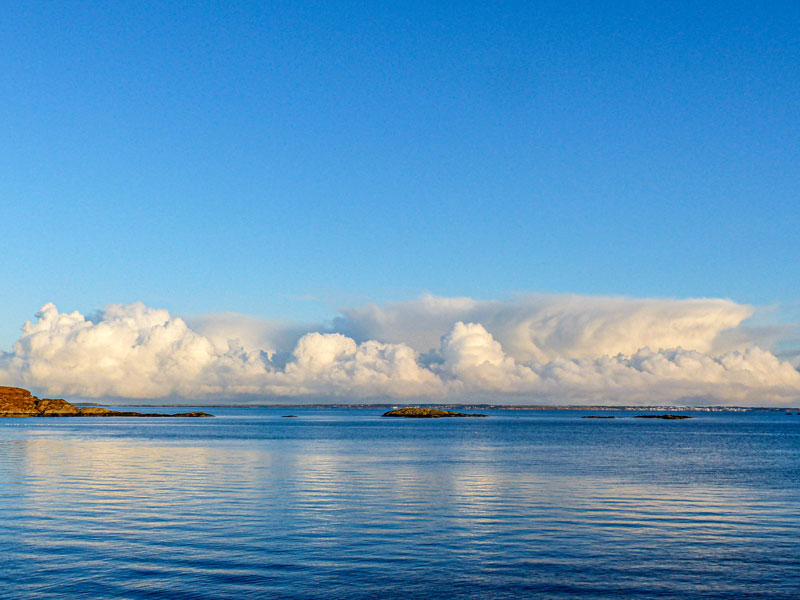 Norwegen | Wolken über dem Meer