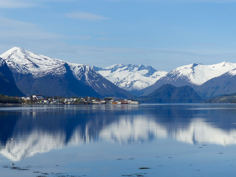 Norwegen | Rund um den Romsdalfjord | schneebedeckte Berge