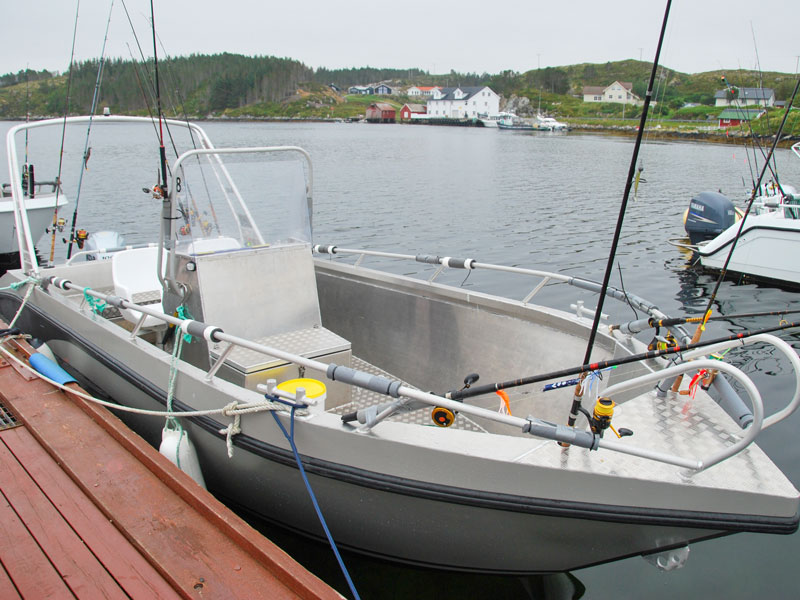 Angelreisen Norwegen 42161 Måsøval Boot 22 Fuß / 100 PS, 4-Takt mit Echolot und Kartenplotter