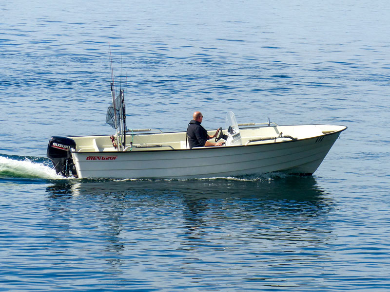 Angelreisen Norwegen 41273 Rorbu Gilsvågen Boot 20 Fuß, 60 PS, 4 Takt, Echolot Und Kartenplotter-Beispiel