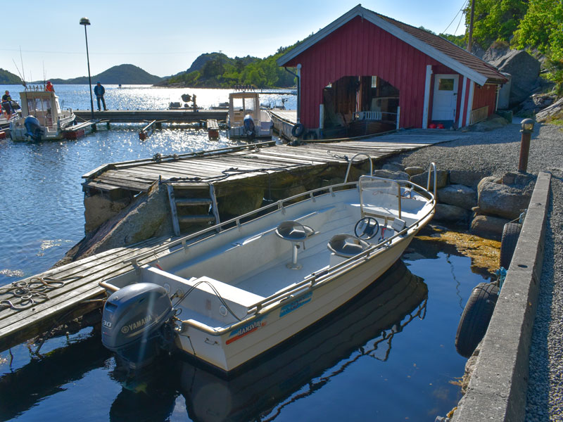 Angelreisen Norwegen 40080-40093 Bjørnevåg Ferie Boot 18 Fuß / 30 PS, 4-Takt mit Echolot und Kartenplotter (Hansvik)