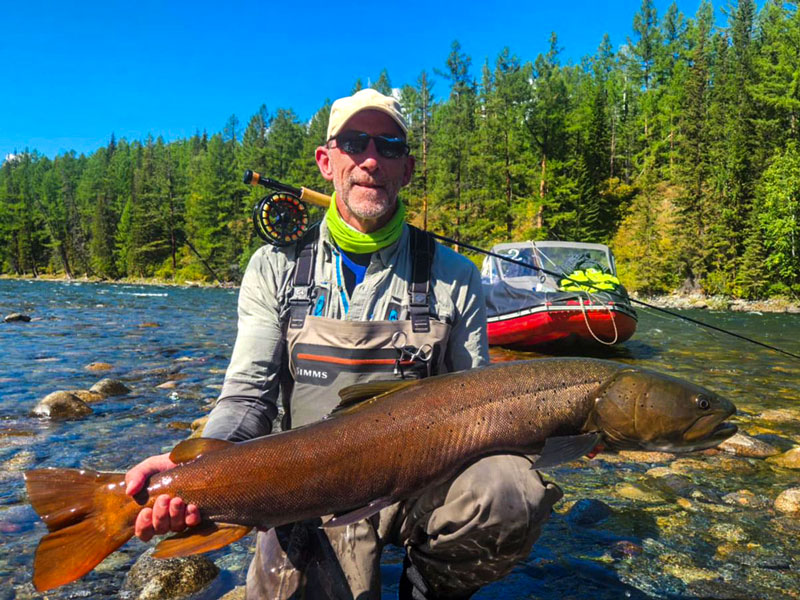 Angelreise Mongolei Angler mit Taimen