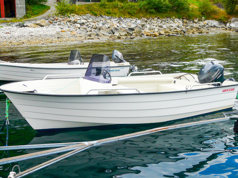 Angelreisen Norwegen 41600 Hamre Huset Boot 18 Fuß, 40 PS, 4 Takt, Echolot und Kartenplotter (Øien 530 F Beispiel)